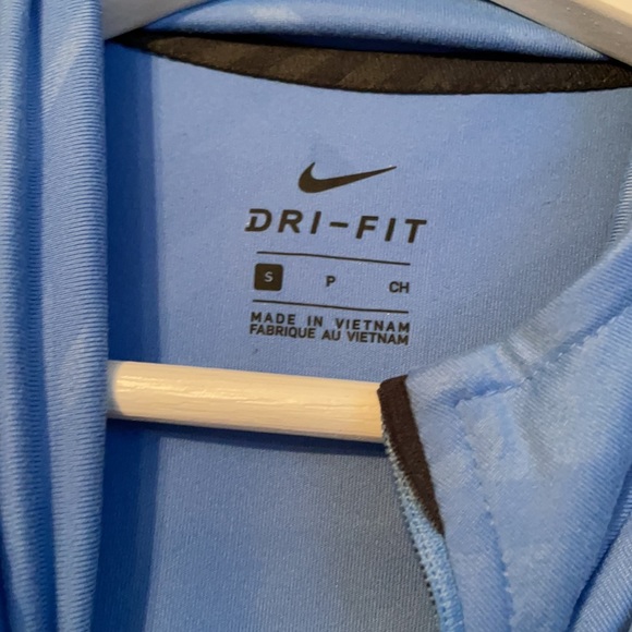 UNC Nike Dri-Fit Quarterzip Women’s Small - Picture 3 of 4